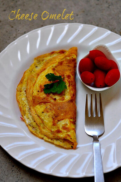 Cheese Omelet Recipe - Fluffy Omelet Recipe with Cheese cheese omelet-how to make cheese omelet recipe