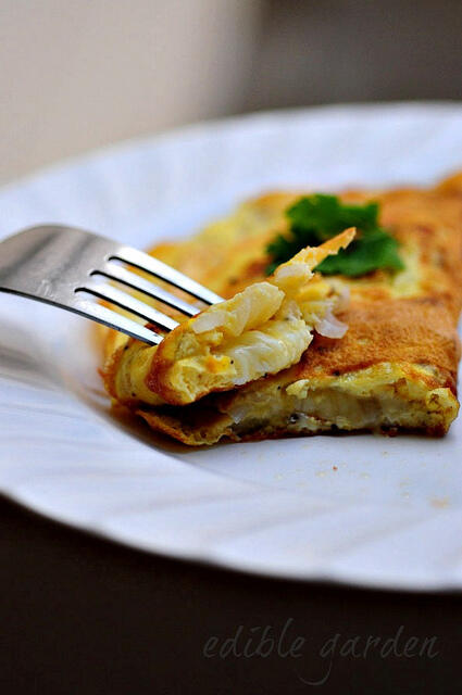 Cheese Omelet Recipe - Fluffy Omelet Recipe with Cheese cheese omelet-how to make cheese omelet