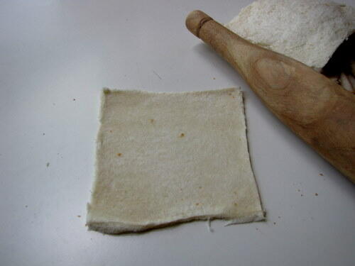 bread paneer rolls, how to make bread paneer rolls recipe