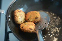Masala Vada, how to make Masala Vadai Step by Step masala vada masala vadai indian snack recipe-10