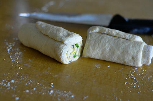 Garlic Pull-Apart Rolls Recipe, Eggless Garlic Rolls