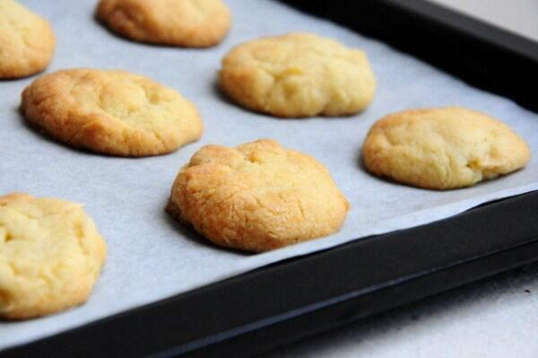 Eggless almond cardamom cookie recipe