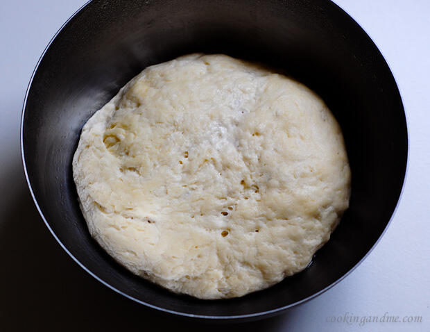 Pizza from Scratch with Gouda Cheese