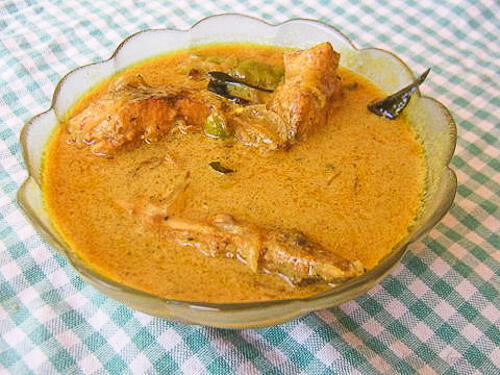 kerala fish molee stew meen molee recipe