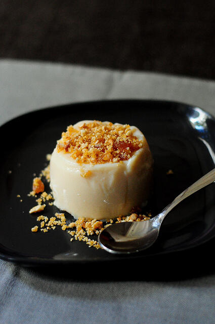 eggless condensed milk pudding