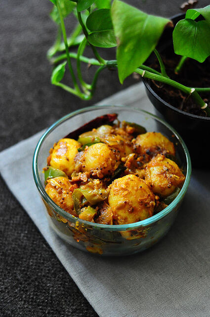 Bombay Potatoes Recipe - Spicy Indian Potato Recipe Bombay Potatoes Curry Recipe