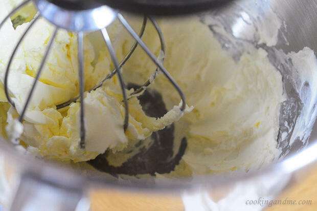 Blueberry Cheesecake Ice Cream Recipe, Eggless Step by Step