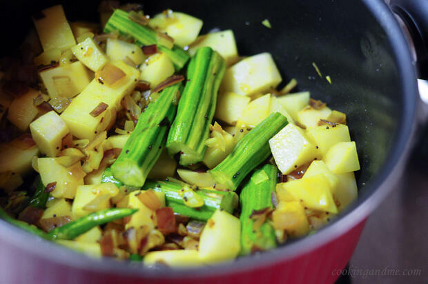 potato drumsticks khus khus curry recipe