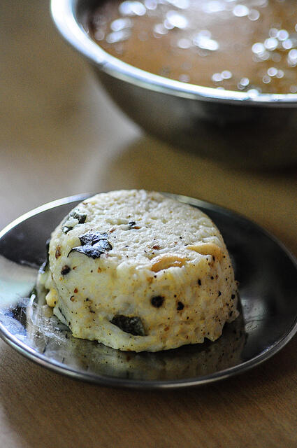 Gothsu Recipe-Kathirikai (Brinjal) Gothsu-Ven Pongal Gothsu Recipe