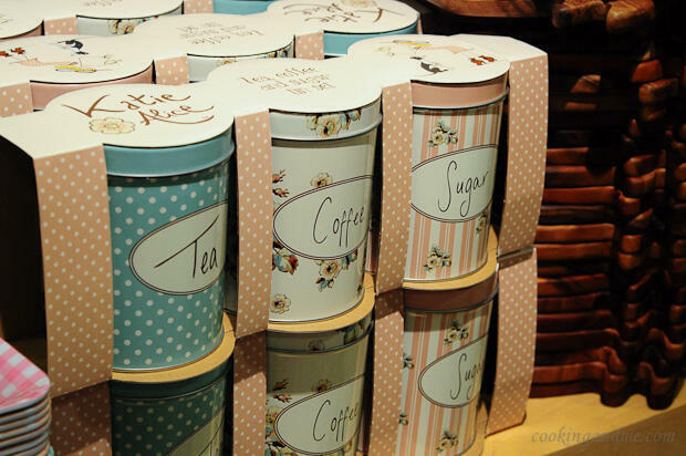 Food Photo Prop Shopping in Robinson's Singapore