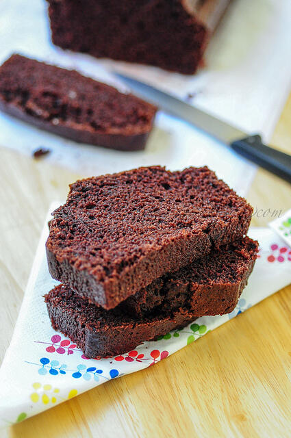 Eggless Chocolate Sponge Cake (No Butter) Recipe