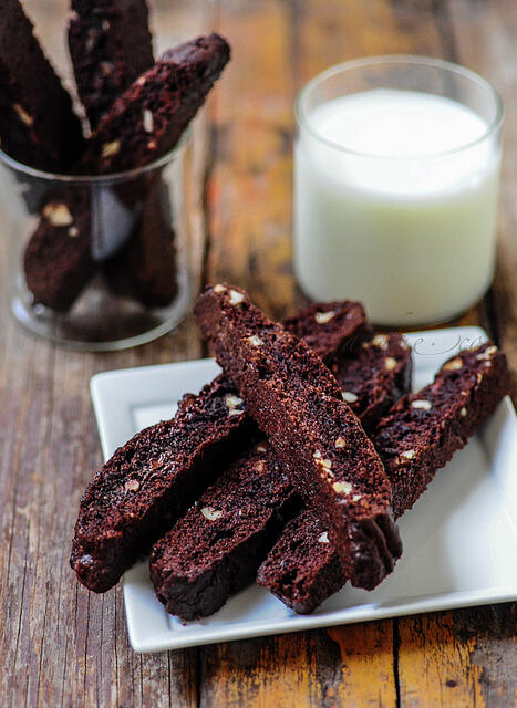 Double Chocolate Biscotti | Christmas Cookie Recipe