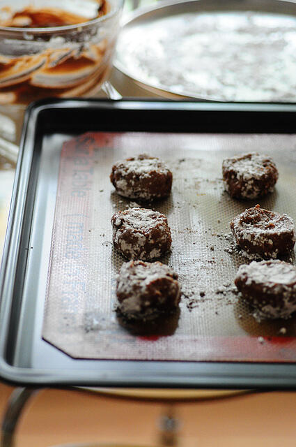 Crinkle Cookies | Crackle Cookies | Christmas Cookie Recipe