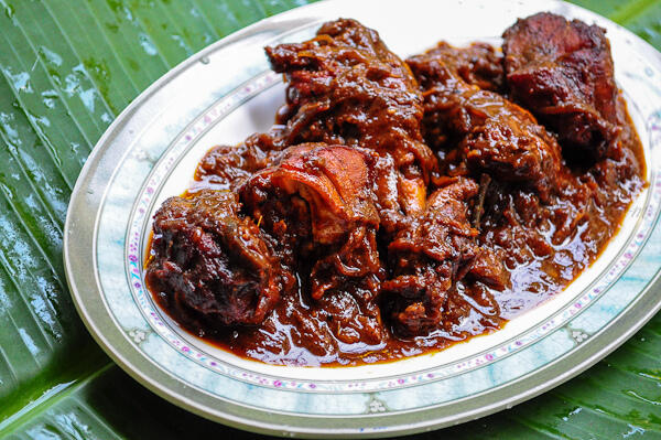 Kerala chicken roast recipe, spicy Kerala chicken roast