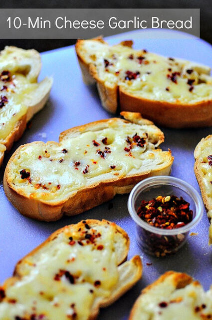 10-Min Cheese Garlic Bread Recipe - Quick & Easy Snack Recipes 10-min garlic cheese bread recipe
