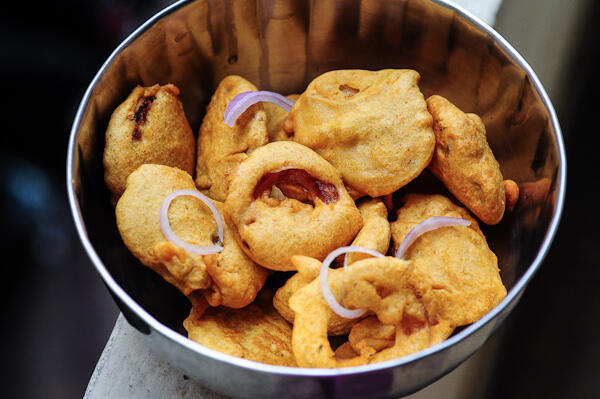 Vengaya Bajji-Onion Bajji-Ulli Bajji Recipe