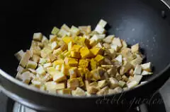 Breadfruit Thoran - Kadachakka Thoran - Kerala Thoran Recipes kadachakka thoran - breadfruit thoran recipe