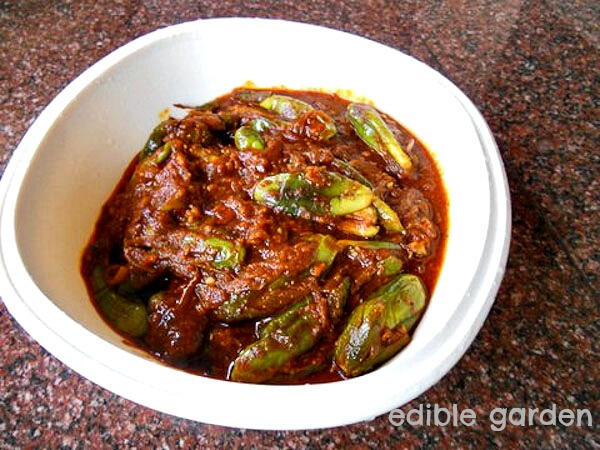 eggplant vindaloo-brinjal vindaloo-vegetarian vindaloo recipe