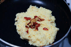 coconut ladoo-coconut laddu-easy diwali sweets coconut ladoo-coconut laddu-easy diwali sweets-6