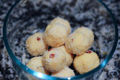 coconut ladoo-coconut laddu-easy diwali sweets-10