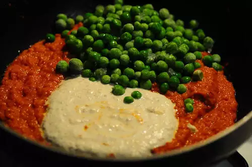 matar paneer-mattar paneer-mutter paneer recipe-8