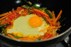 pad thai-vegetarian pad thai noodles recipe-5