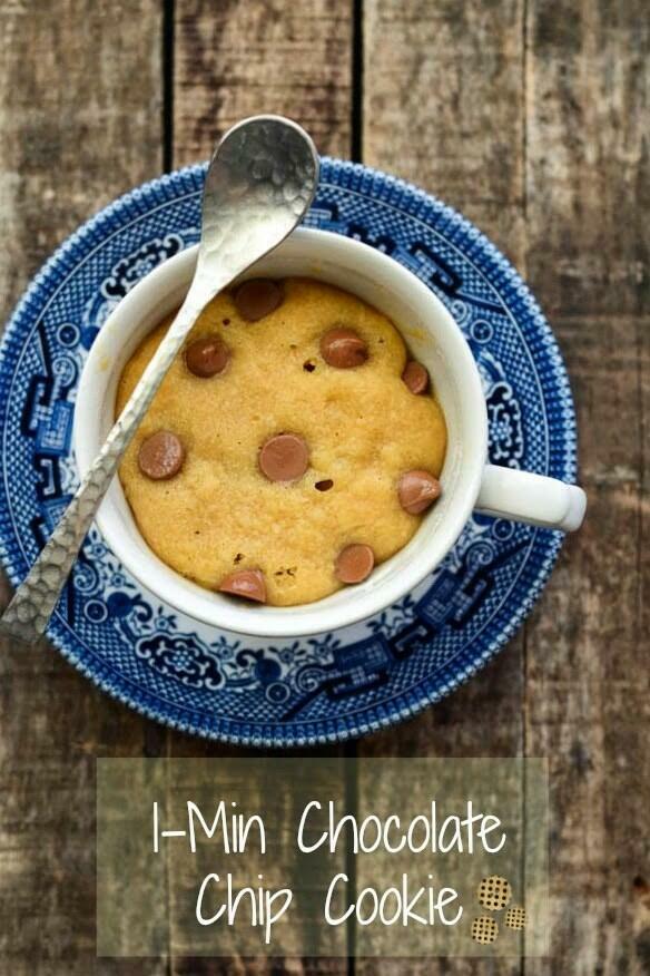 1-Min Chocolate Chip Cookie in a Cup