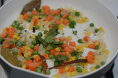 quinoa vegetable pulao-indian quinoa recipes-4