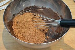 atta jaggery choc chip brownie recipe-5