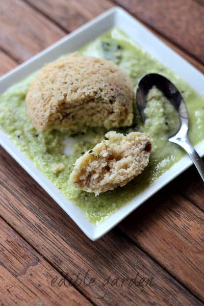 Instant Oats Idli Recipe with Rava, Step by Step