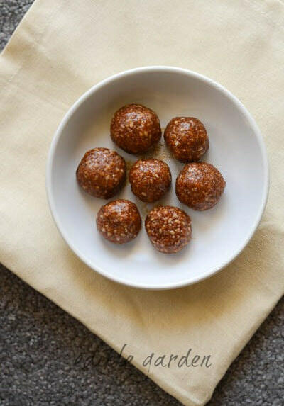 coconut sesame ladoo diwali sweet recipe