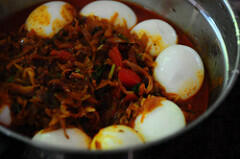 Kerala egg roast mutta roast recipe-6