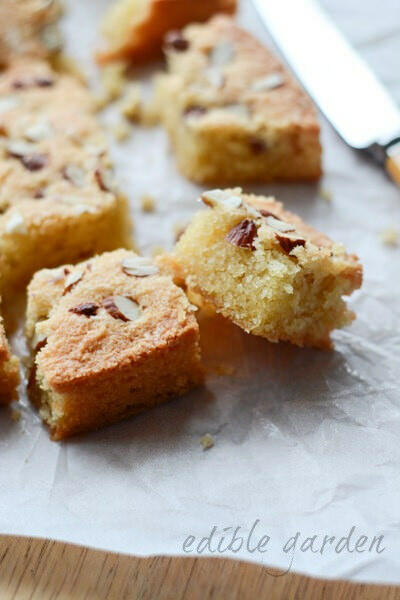 Flourless Almond Flourless almond coconut cake recipe, gluten-free step by stepCoconut Cake Recipe (Gluten-free Cake Recipe) Flourless almond coconut cake recipe, gluten-free step by step