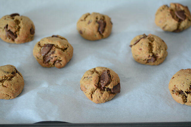 Whole wheat chocolate chip cookies, step by step recipe