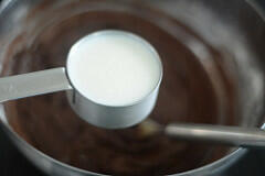 how to make chocolate cake in a pressure cooker pressure cooker chocolate cake recipe
