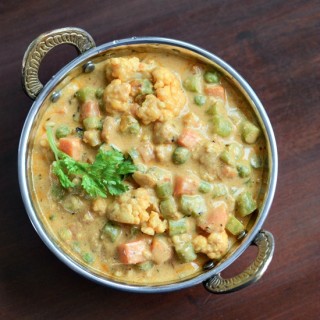 mughlai vegetable korma, how to make mughlai vegetable korma