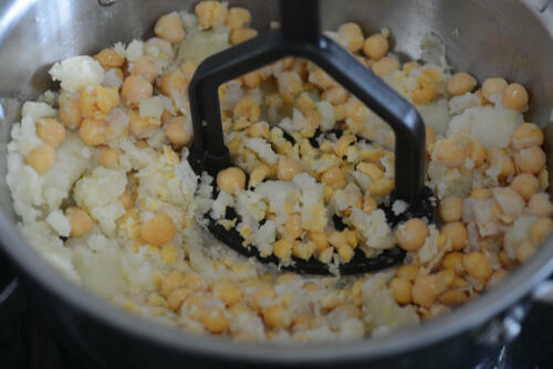 chickpea potato patties, how to make chickpea potato patties