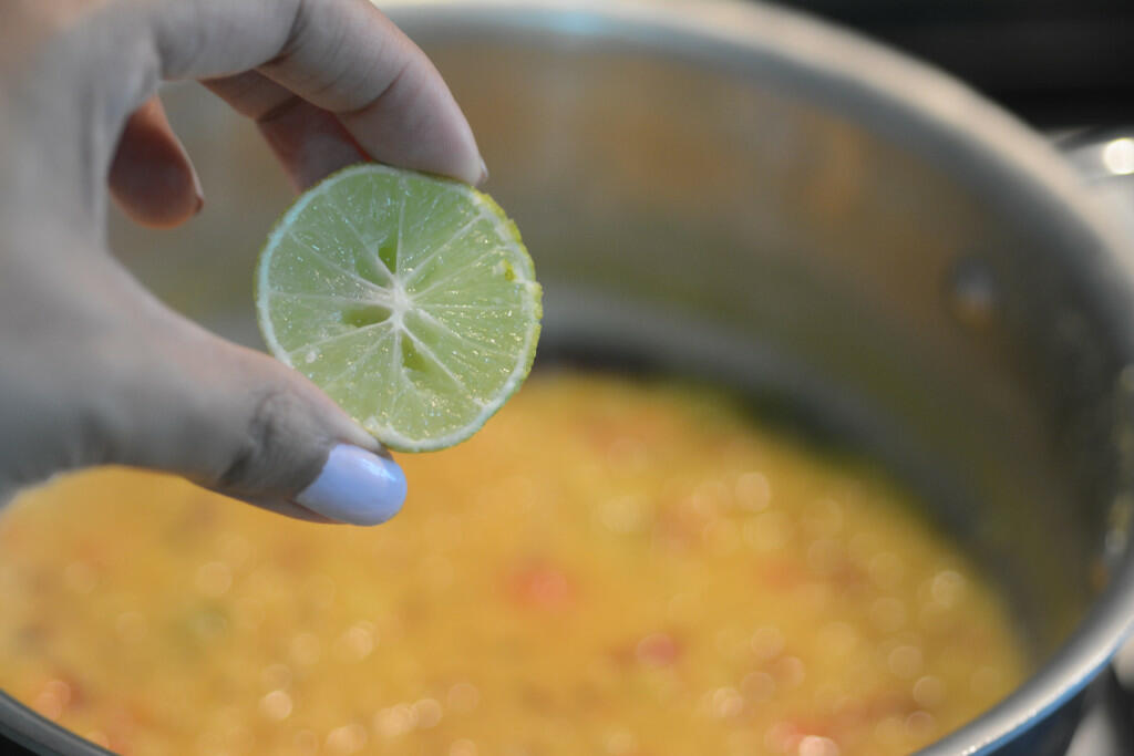 masoor dal tadka recipe, how to make dal tadka without pressure cooker