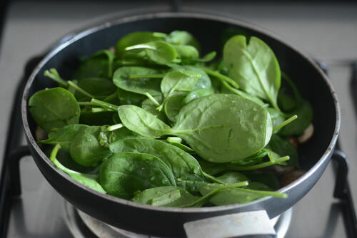 spinach mushroom frittata recipe step by step-13