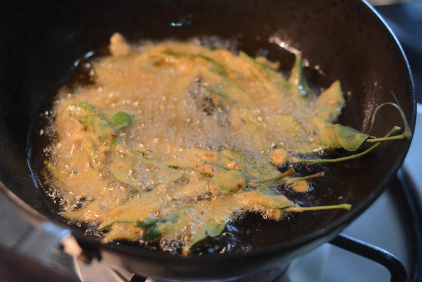 curry leaves pakoda recipe