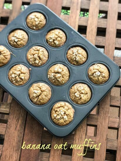 banana oats atta muffins for baby, toddlers