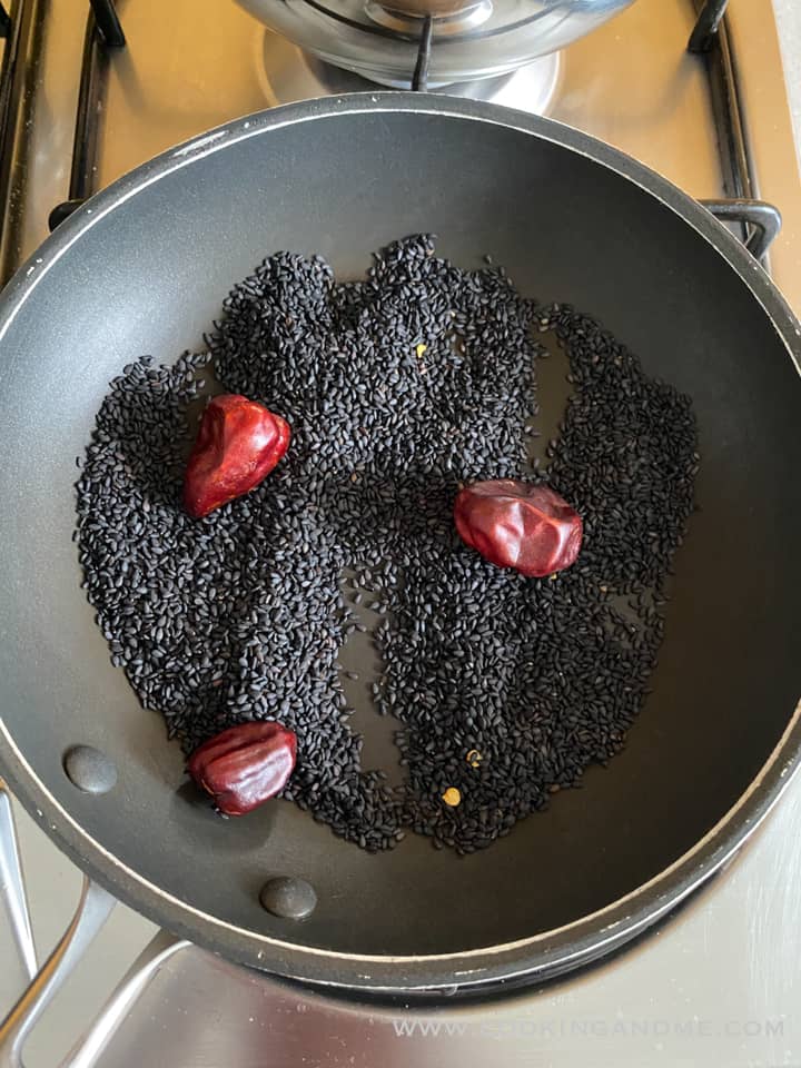 roasting black sesame for ellu chutney