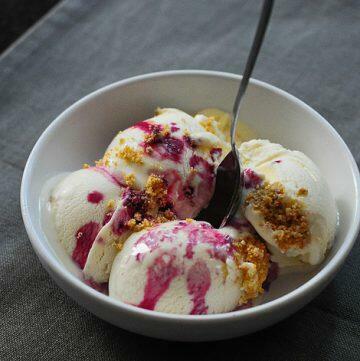 Eggless Blueberry Cheesecake Ice Cream Recipe