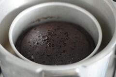 how to make chocolate cake in a pressure cooker pressure cooker chocolate cake recipe